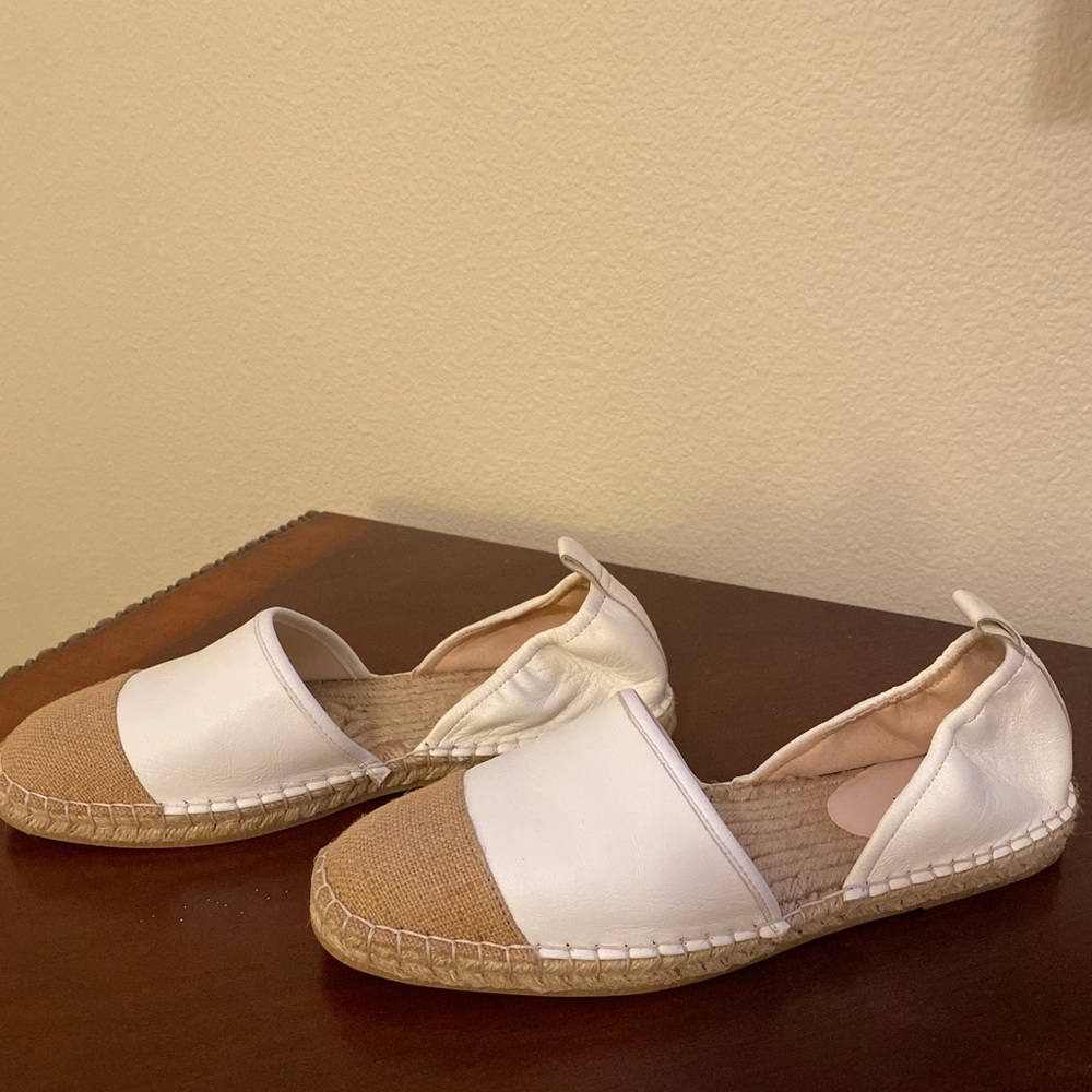 Gorgeous white and Linen Cole Haan Shoes